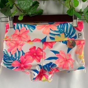 PINK - Victoria’s Secret Ultimate Gym to Swim Sho…